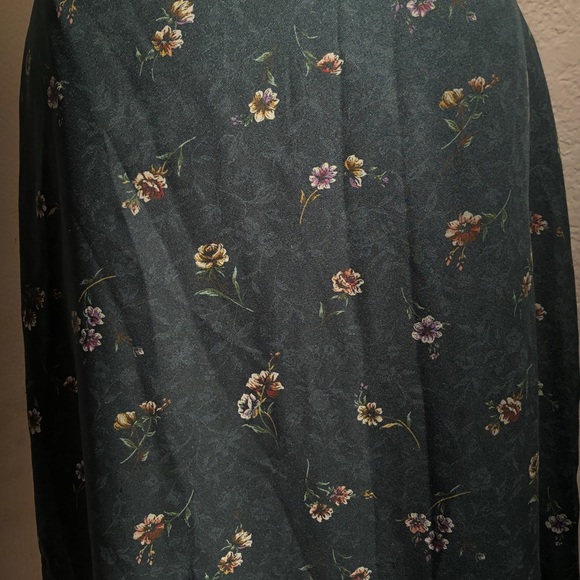 SOLD - Picture 2 of 5